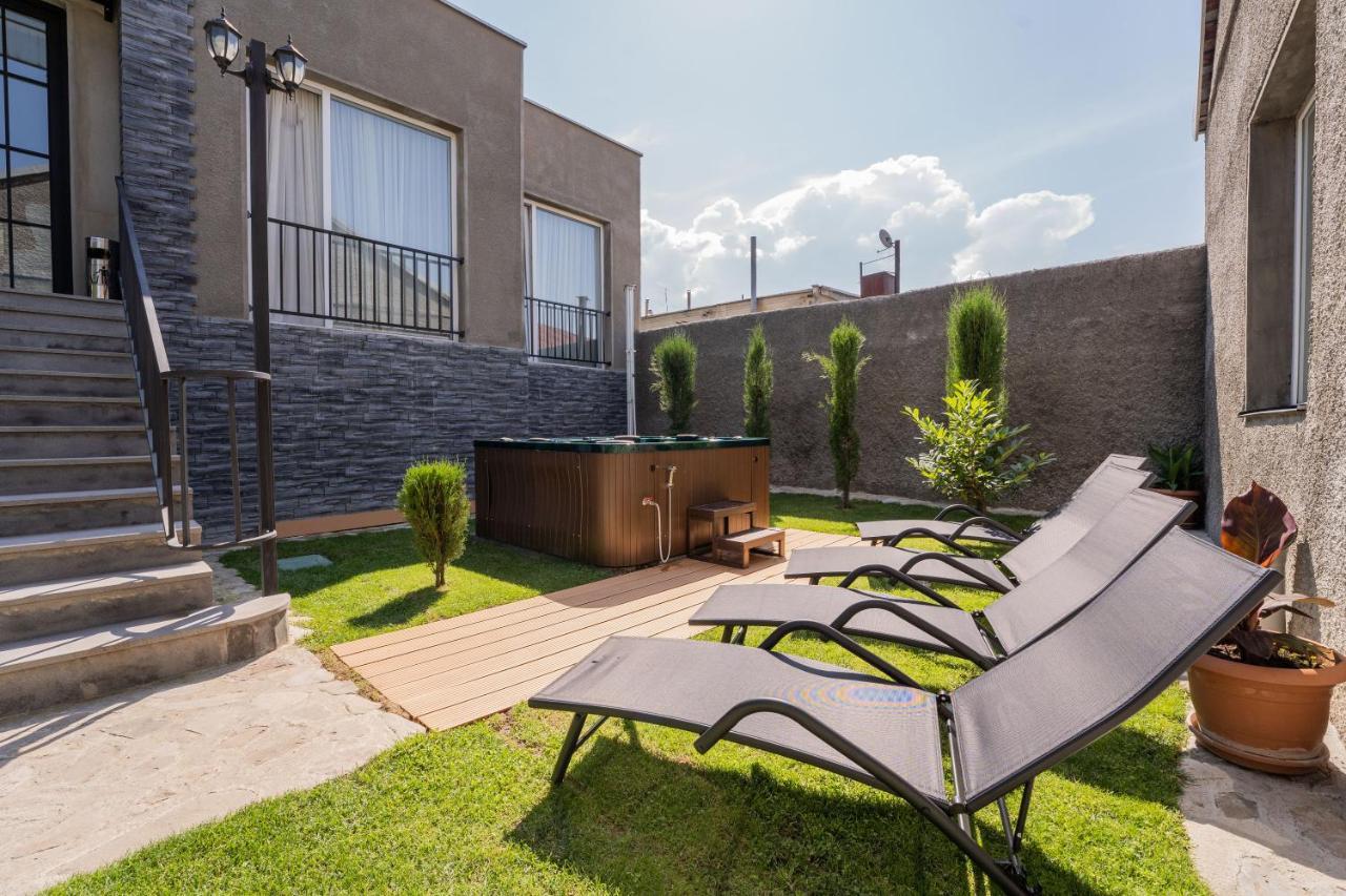 All Seasons Telavi Exterior photo